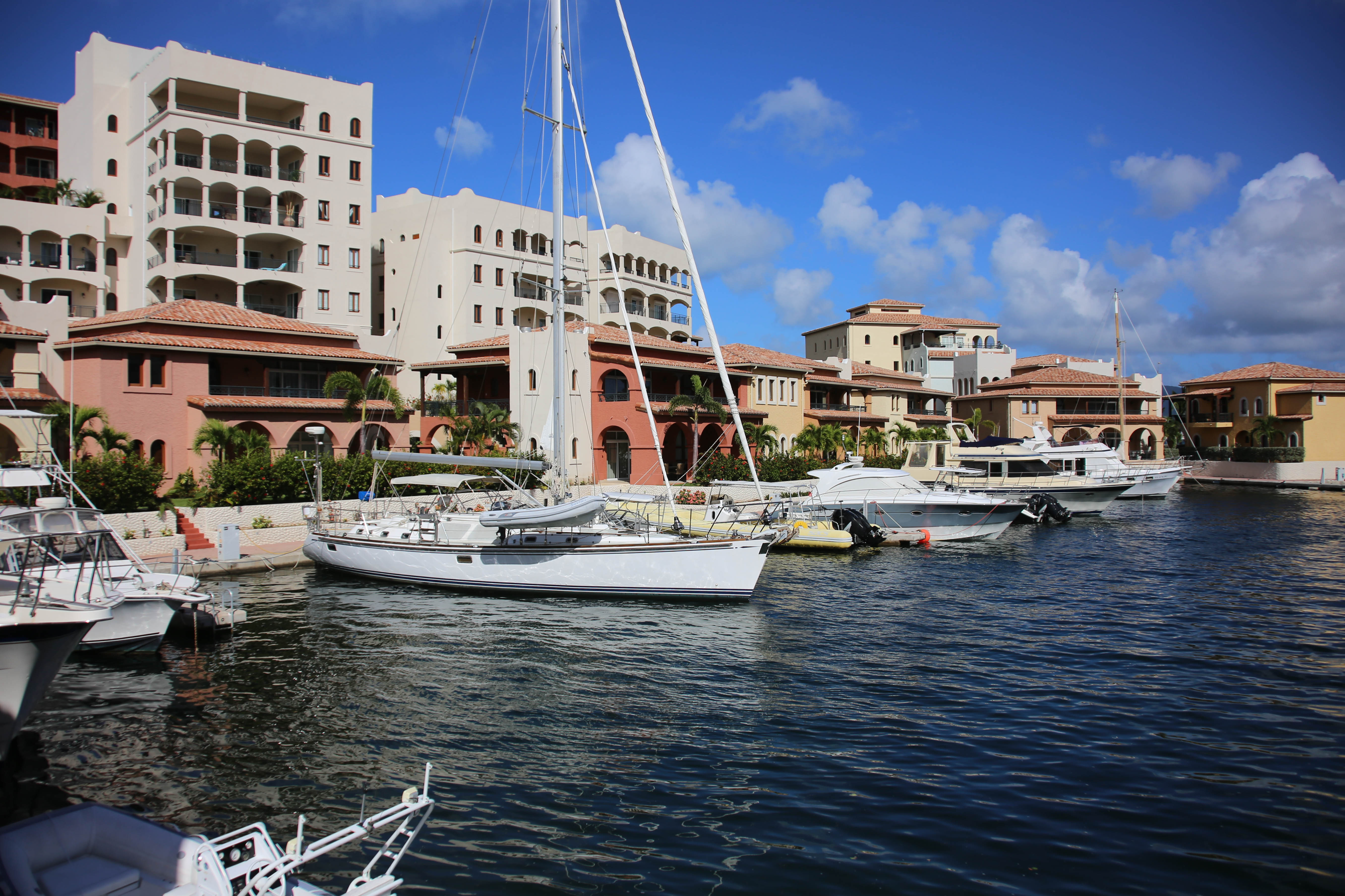 Spiaggia di Cupecoy, St. Martin | Secret World Trip Planner