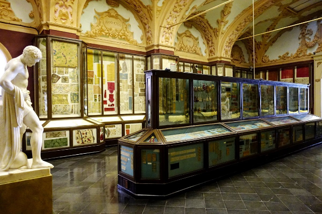 Städtisches Museum von Modena - Modena | Secret World Trip Planner