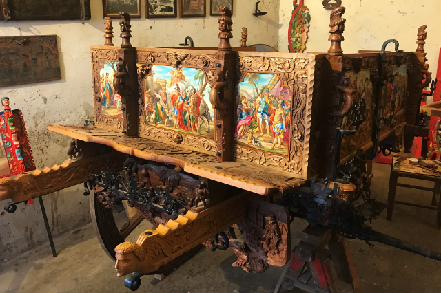 Rosso Cinabro - Atelier van kunst - Ragusa | Secret World Trip Planner