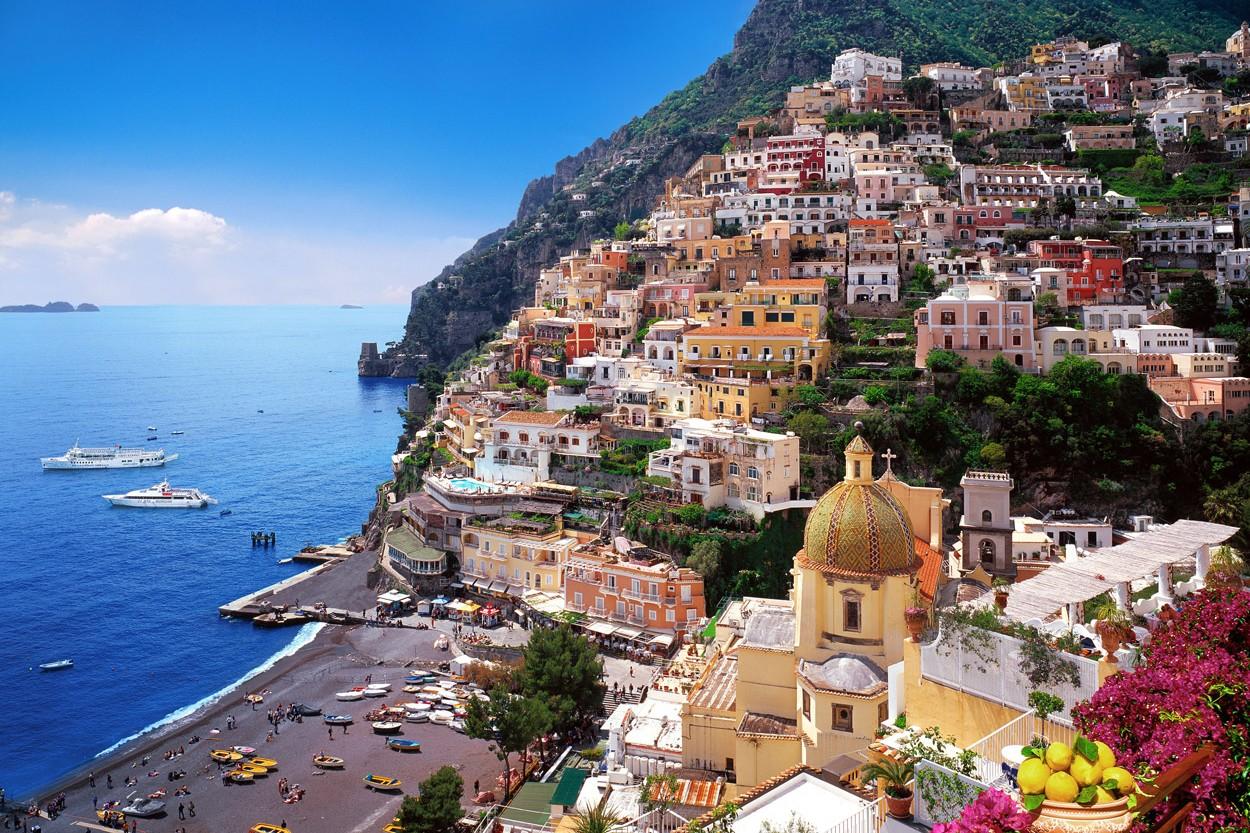 Positano, um pedaço do céu na terra - Positano | Secret World Trip Planner