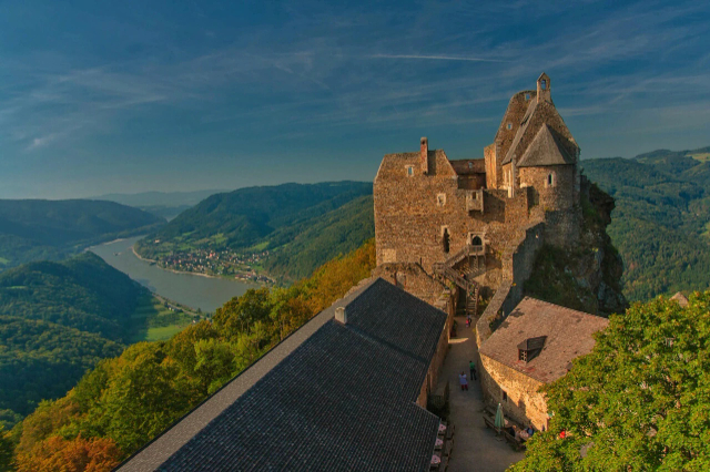 Kasteel Aggstein - Aggstein | Secret World Trip Planner