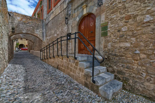 La synagogue Kahal Shalom - Rodos | Secret World Trip Planner
