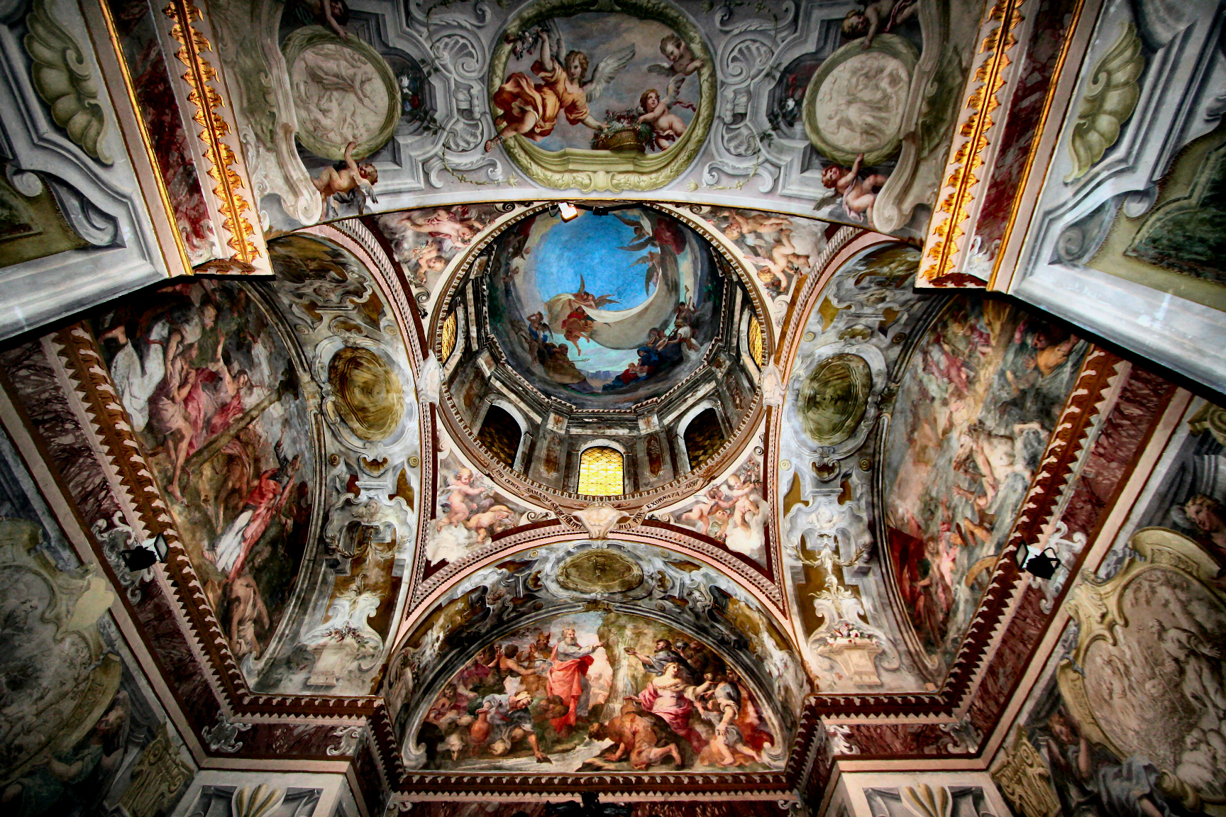 Heilige Maria van het Kruis - Crema | Secret World Trip Planner