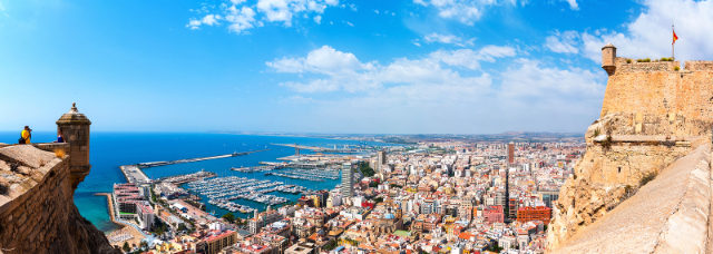 Why Families from the UK Choose Moovers for Car Hire at Alicante Airport - Alicante | Secret World Trip Planner