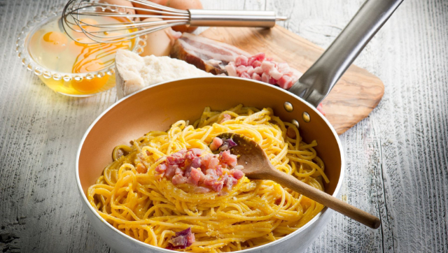 A origem do Carbonara: Um Conto de Duas Cidades - Napoli | Secret World Trip Planner