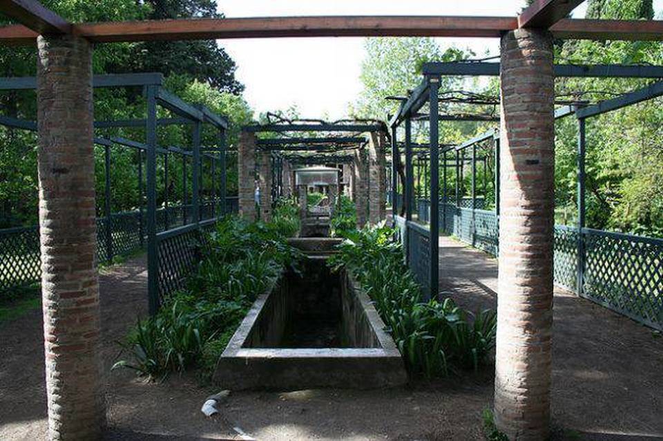 Casa de Octavius Quartio  - Via dell’Abbondanza | Secret World Trip Planner