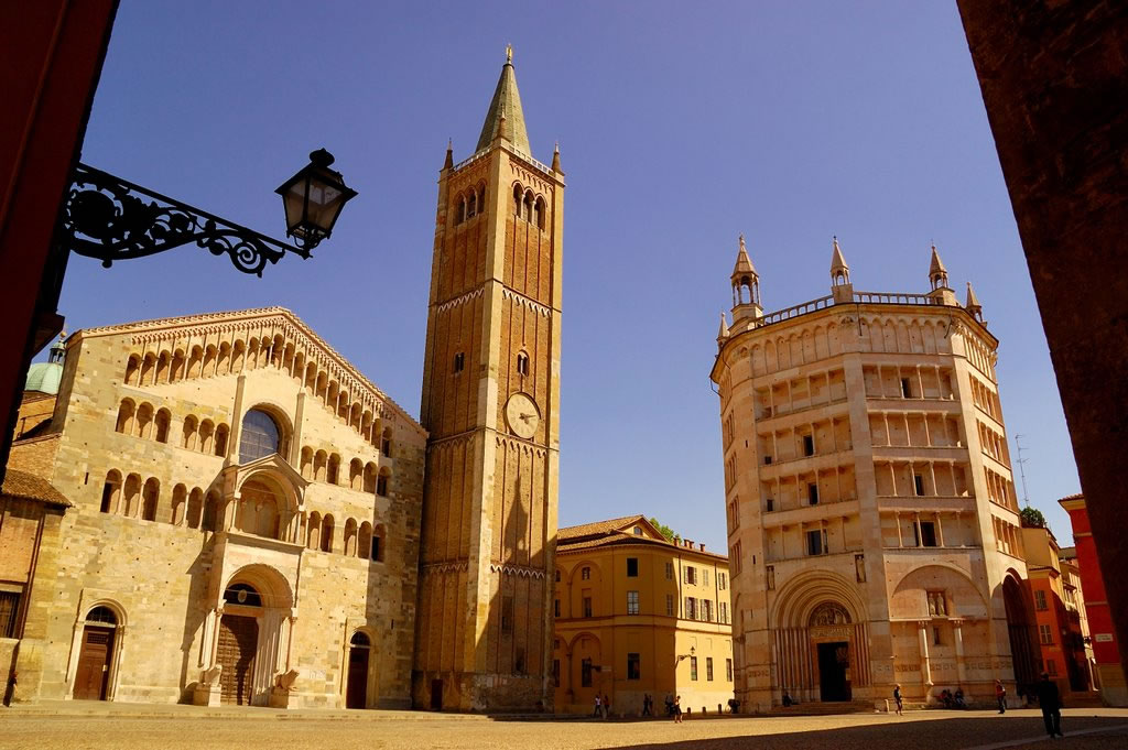 Cathédrale de Parme - Parma | Secret World Trip Planner