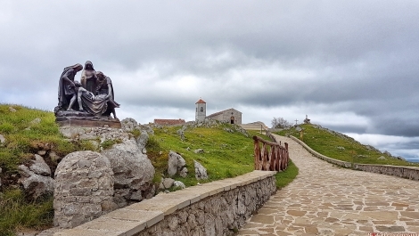 La Madonna Nera di Viggiano - Viggiano | Secret World Trip Planner