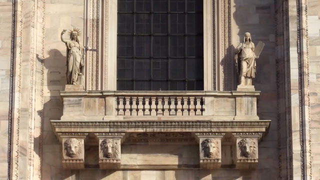 A Estátua da Liberdade em Milão - Milano | Secret World Trip Planner