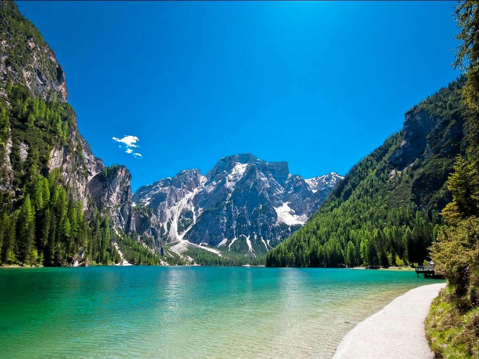 Meer van Braies - Lago di Braies | Secret World Trip Planner