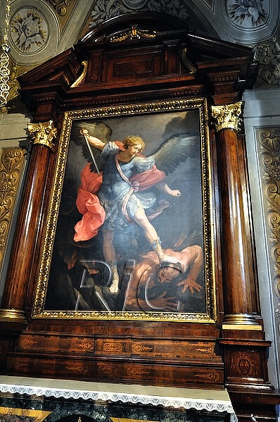 Kerk van St Mary Immaculate - Roma | Secret World Trip Planner