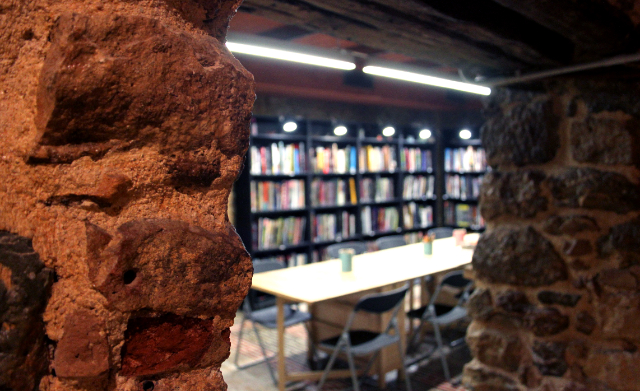 La bibliothèque de bandes dessinées d'Athènes - Athina | Secret World Trip Planner