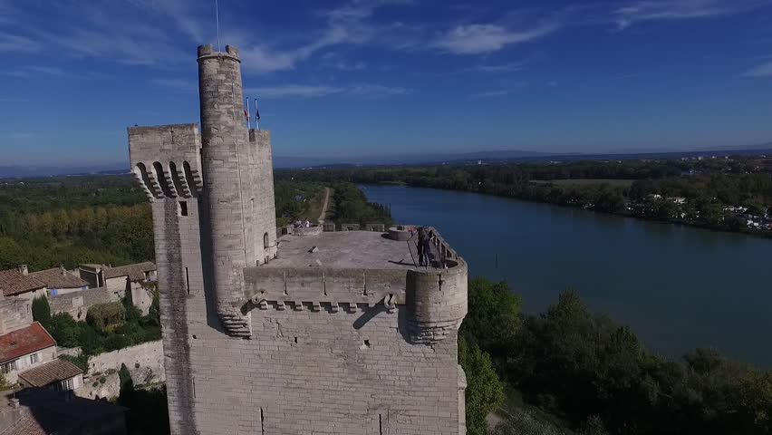 Тур Филипп-ле-Бель - Villeneuve-lès-Avignon | Secret World Trip Planner
