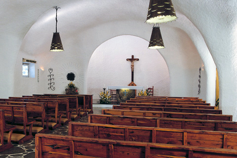 Stella Maris a Igreja de Porto Cervo-segredo secreto - Porto Cervo | Secret World Trip Planner
