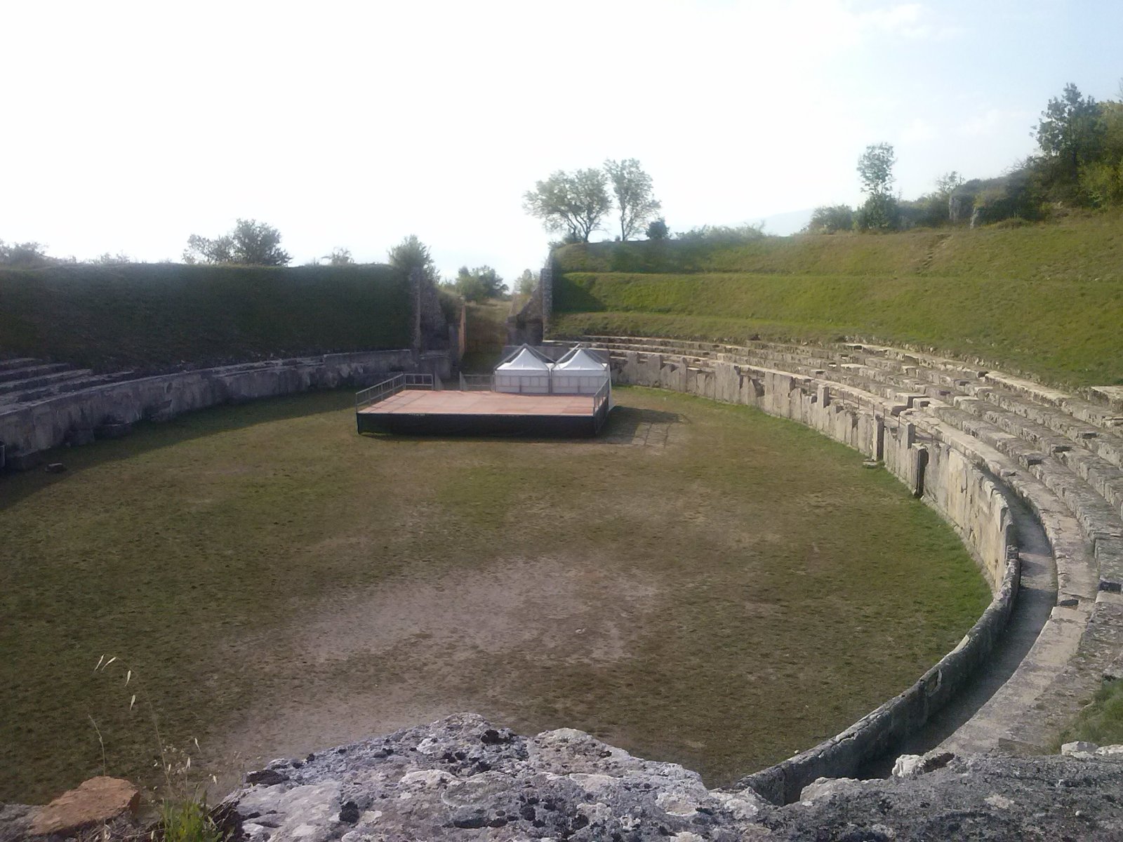 Die antike lateinische Kolonie Alba Fucens - Via Alba Fucens | Secret World Trip Planner