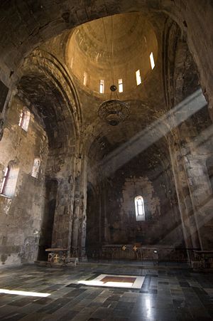 Mosteiro Tatev - Halidzor | Secret World Trip Planner