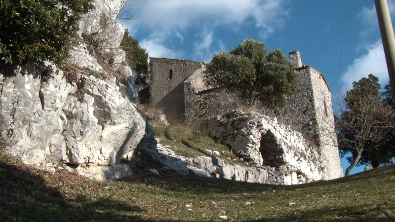 산 스칼람 브라와 산 미켈레의 암자 - Sulmona | Secret World Trip Planner