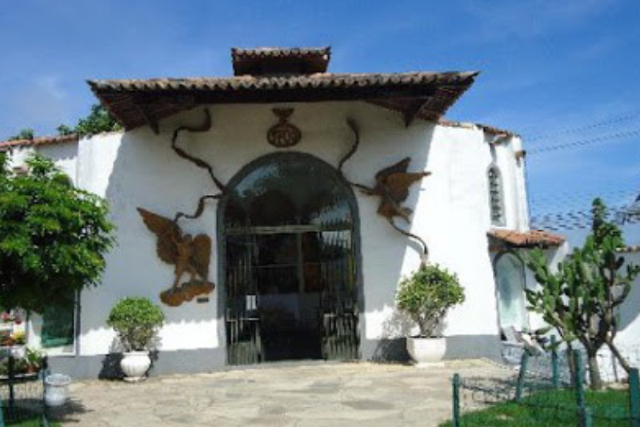 Kapel van Onze Lieve Vrouw van de Ontvangenis - Armação dos Búzios - Rio de Janeiro | Secret World Trip Planner