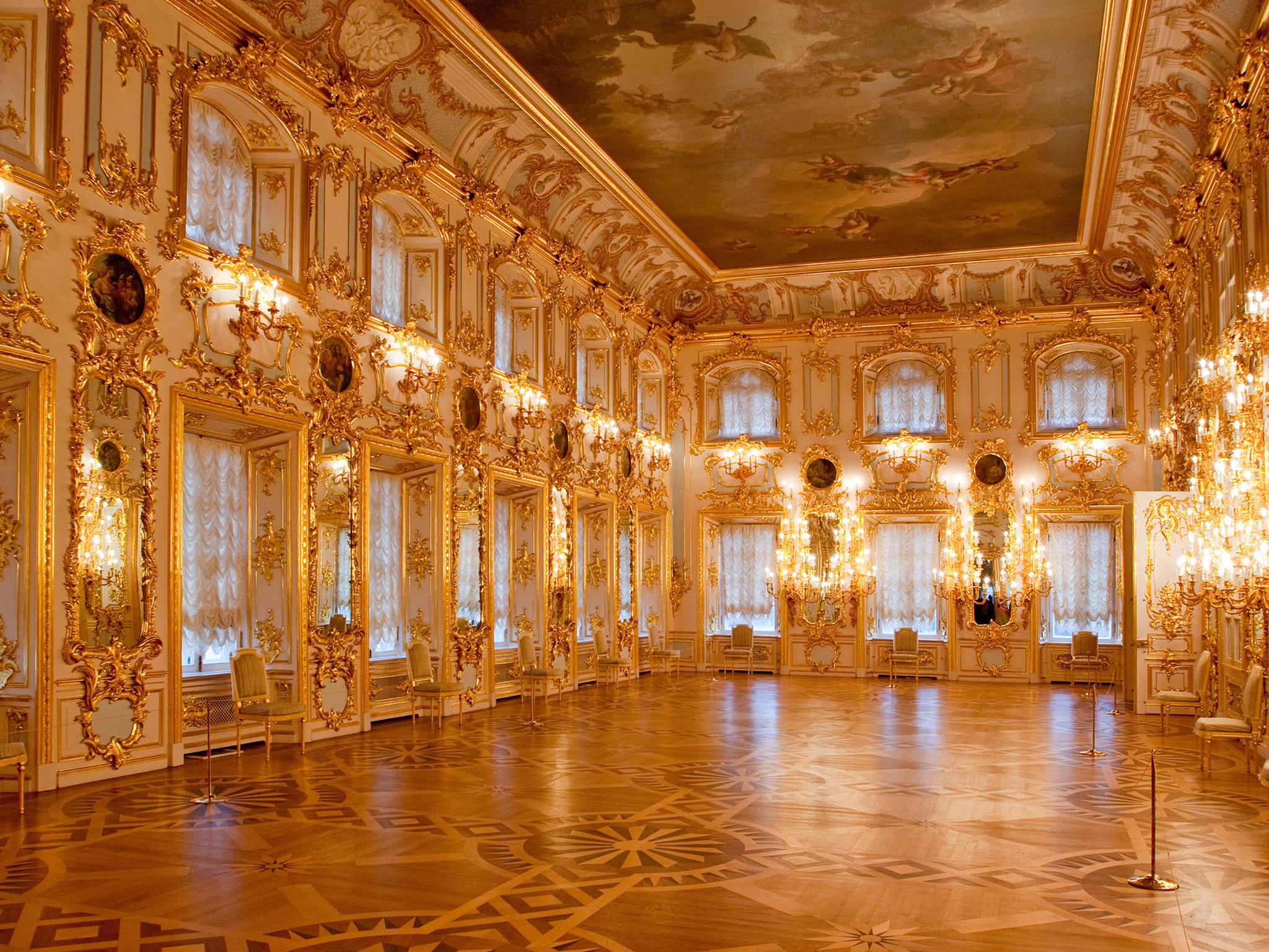 彼得霍夫（Petrodvorets） - Peterhof | Secret World Trip Planner