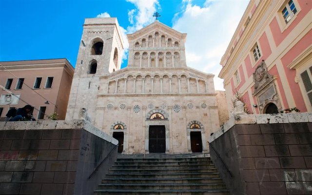 Katedra Mariacka - Cagliari | Secret World Trip Planner