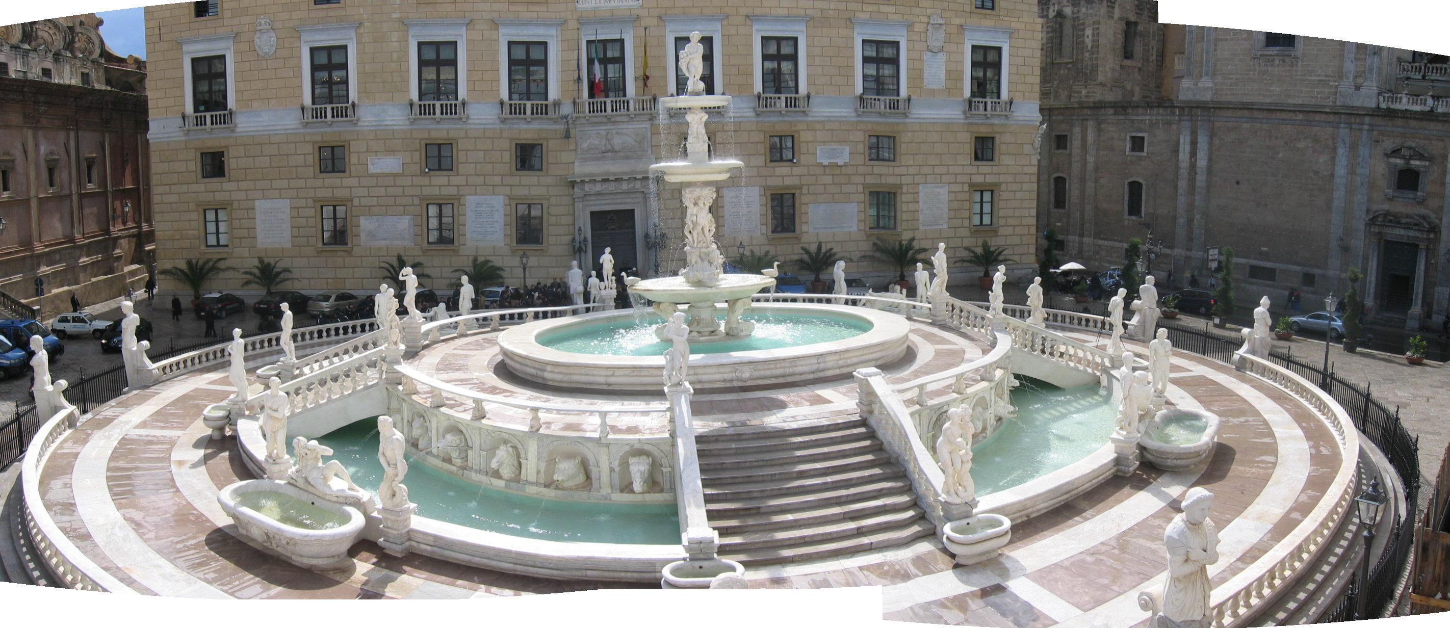 Fontaine de Pretoria - Palermo | Secret World Trip Planner