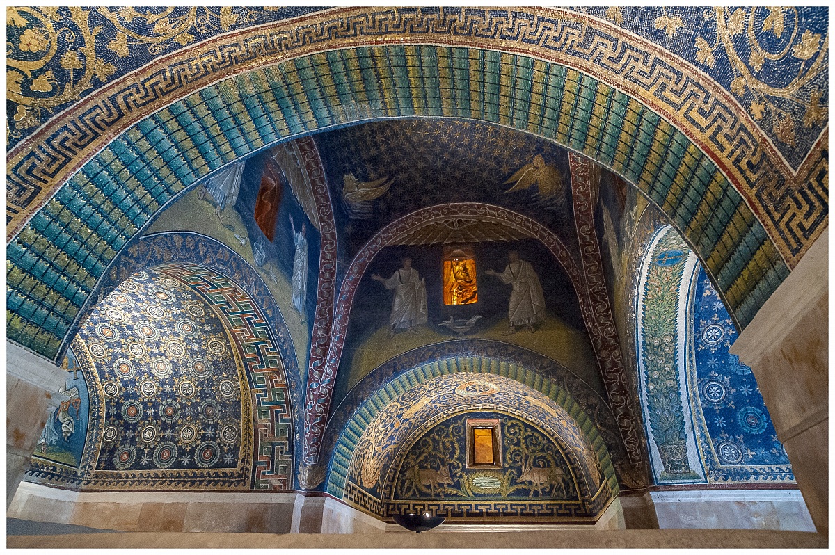 Mausoleum van Gallia Placidia - Ravenna | Secret World Trip Planner