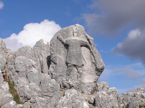 Antece een 2500 jaar oude Stone Warrior - Sant'Angelo A Fasanella | Secret World Trip Planner