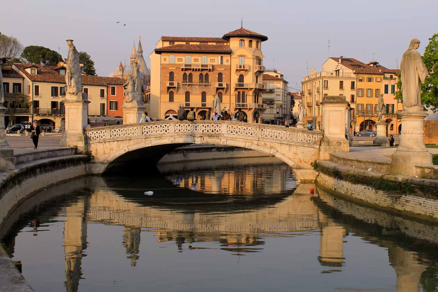 Prato della Valle - Padova | Secret World Trip Planner