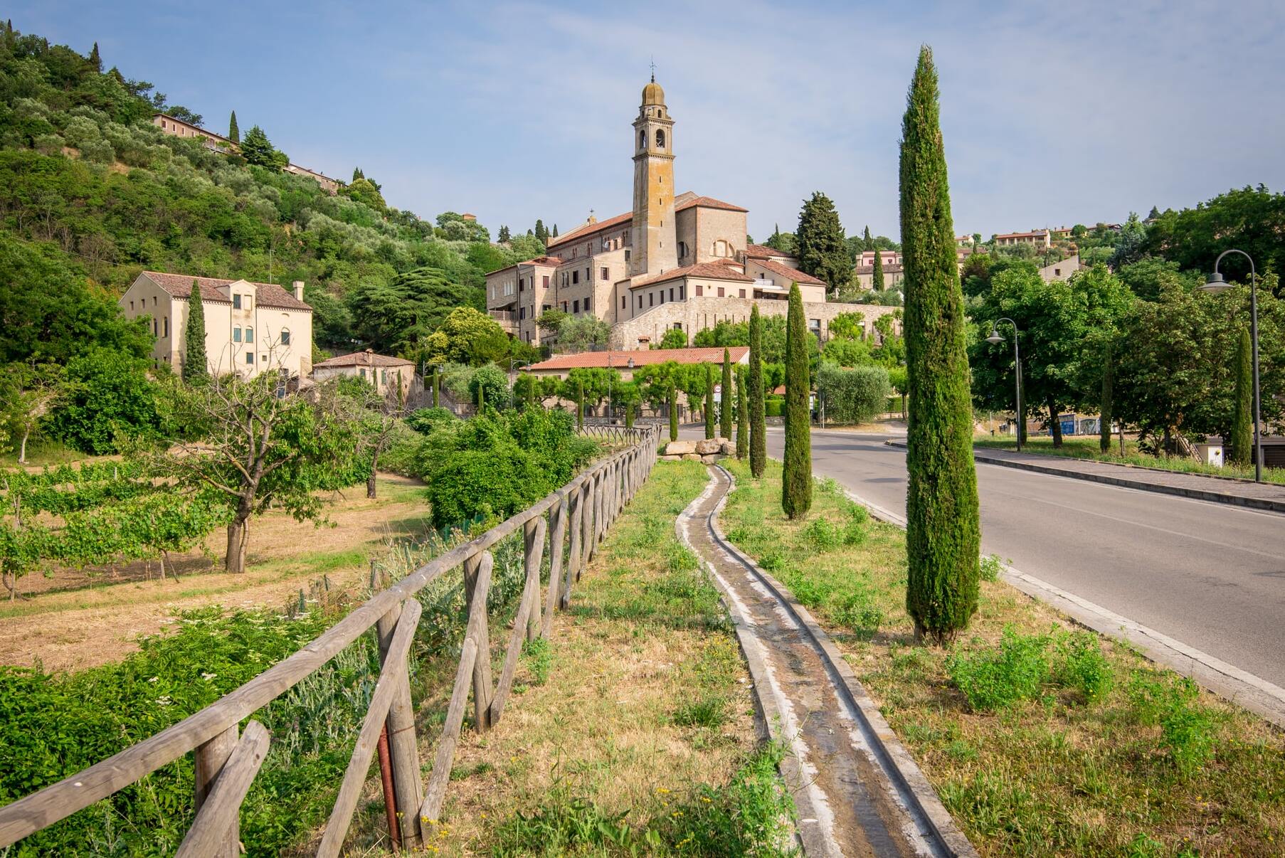 Arquà Petrarca: Medieval Village on Euganean Hills - Arquà Petrarca | Secret World Trip Planner