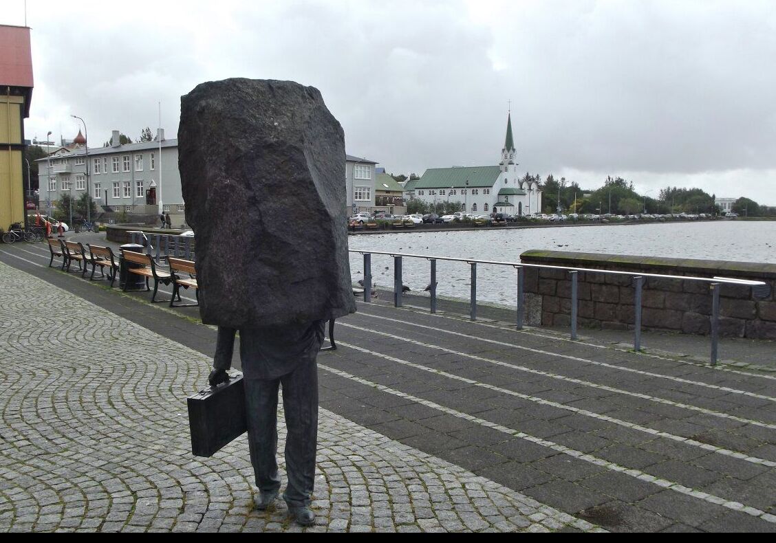La statua ufficiale sconosciuta — Reykjavík