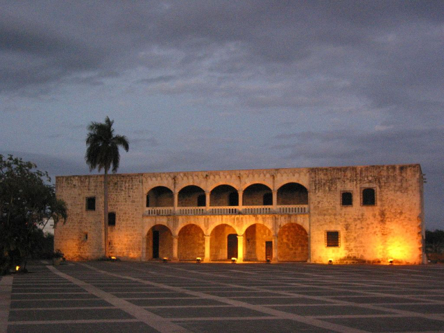 알카자르 드 콜론 - Santo Domingo | Secret World Trip Planner