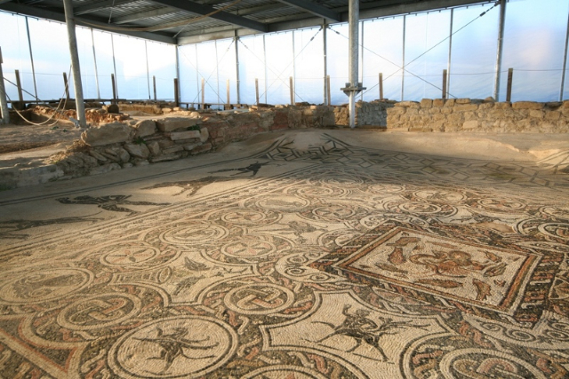 De buitengewone Romeinse mozaïeken van de Domus del Mito - Sant'Angelo In Vado | Secret World Trip Planner