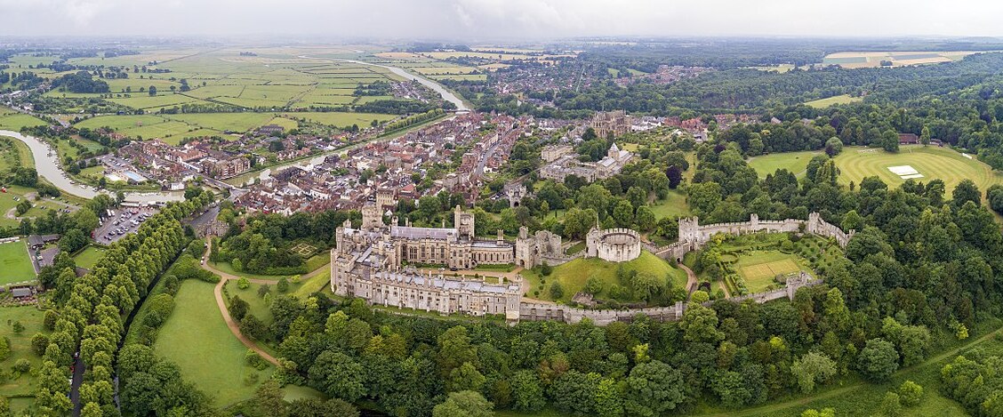Le château d'Arundel, le siège du duc de Norfolk — Arundel BN18 9AB