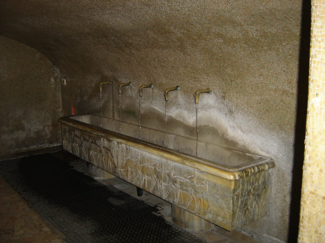 Heiligdom van Santa Maria del Fonte in Caravaggio - Santuario di Caravaggio | Secret World Trip Planner