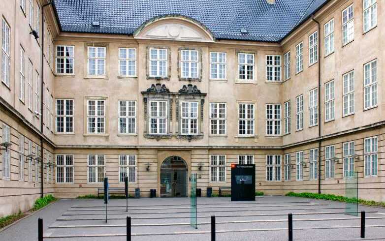 Nationalmuseet (Muzeum Narodowe) - København | Secret World Trip Planner