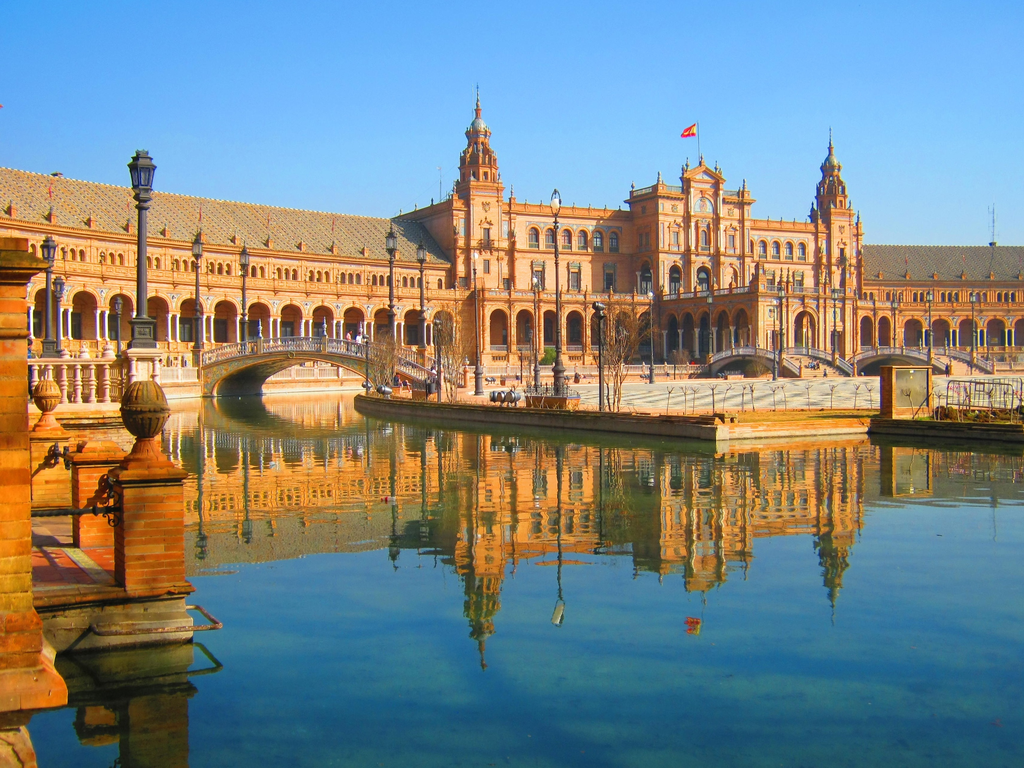 西维利亚的西班牙台阶 - Sevilla | Secret World Trip Planner