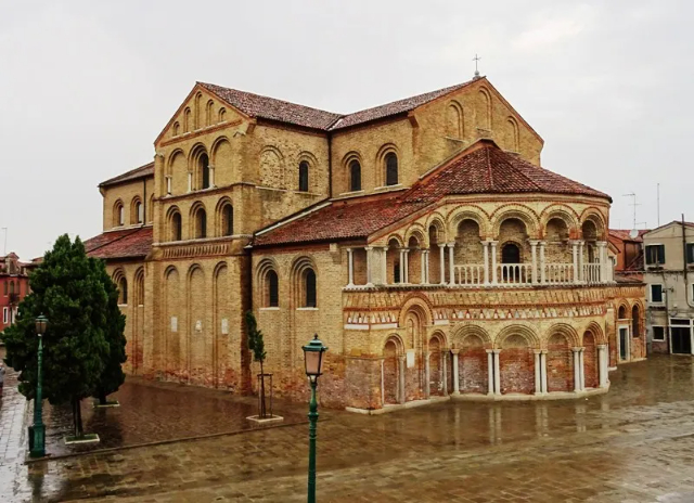 Basilika der heiligen Maria und Donatus - Venezia | Secret World Trip Planner