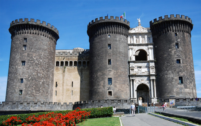 De Maschio Angioino (Castel Nuovo) - Napoli | Secret World Trip Planner