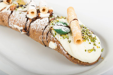 Sicilian Cannoli - Piana degli Albanesi | Secret World Trip Planner