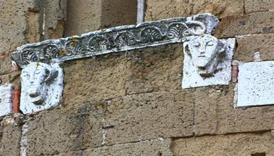 Sovana Kathedraal - Sovana | Secret World Trip Planner