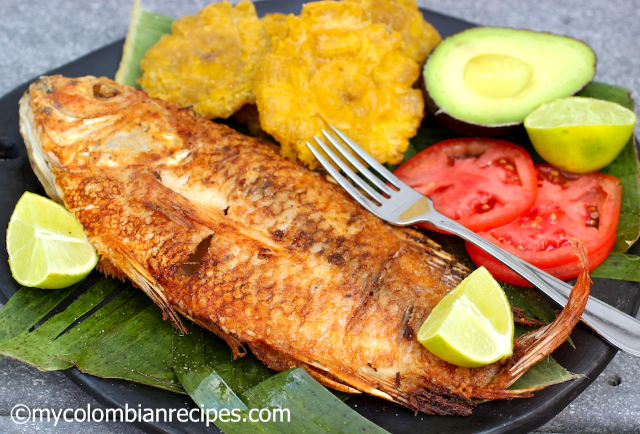 MOJARRA 또는 FRIED SNAPPER - Cartagena de Indias | Secret World Trip Planner