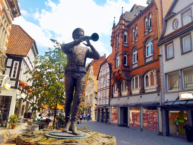 Hameln und der Rattenfänger - Hameln | Secret World Trip Planner