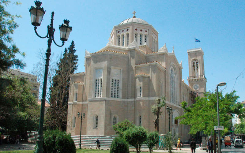De grootstedelijke kathedraal van Athene - Athina | Secret World Trip Planner