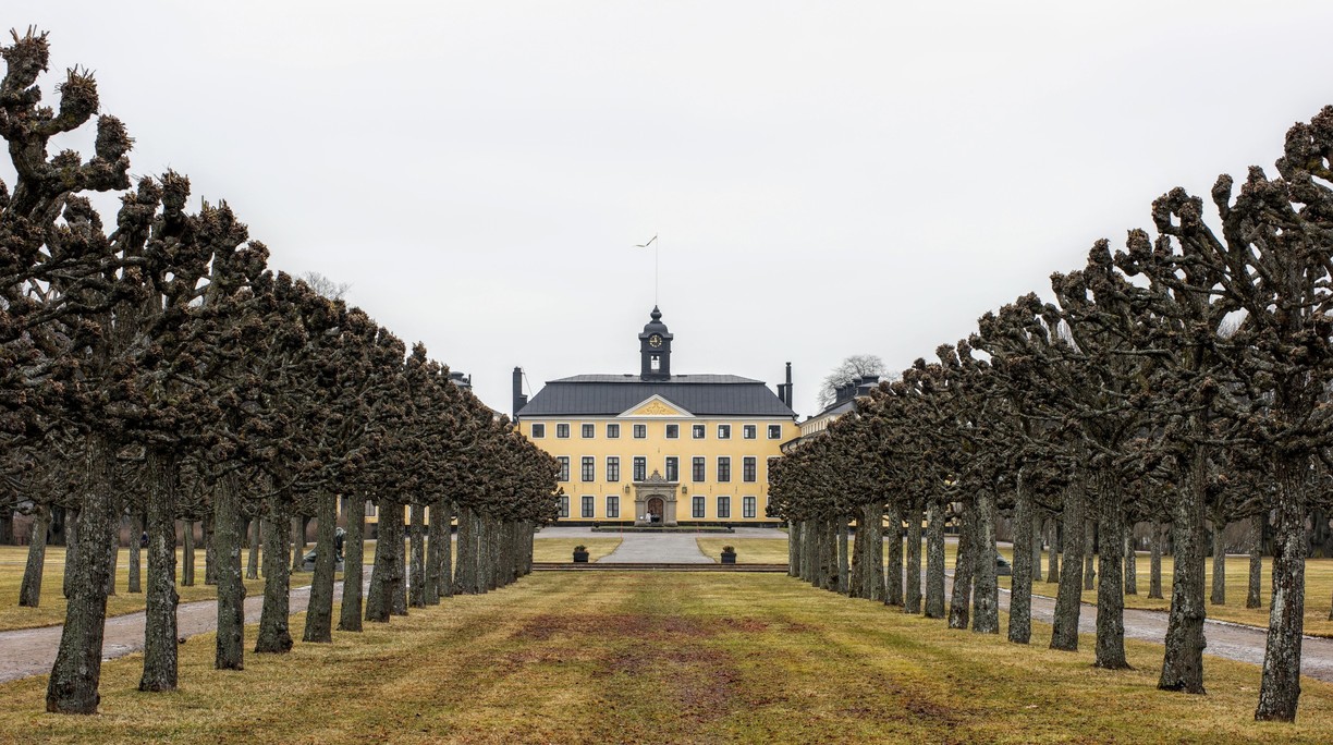 Palácio Ulriksdal - Slottsallén | Secret World Trip Planner