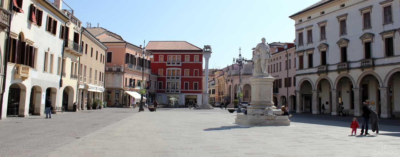 Piazza Vittorio Emanuele II — Rovigo