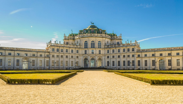 팔라치나 디 카치아 디 스투피니기, - Stupinigi, Nichelino | Secret World Trip Planner