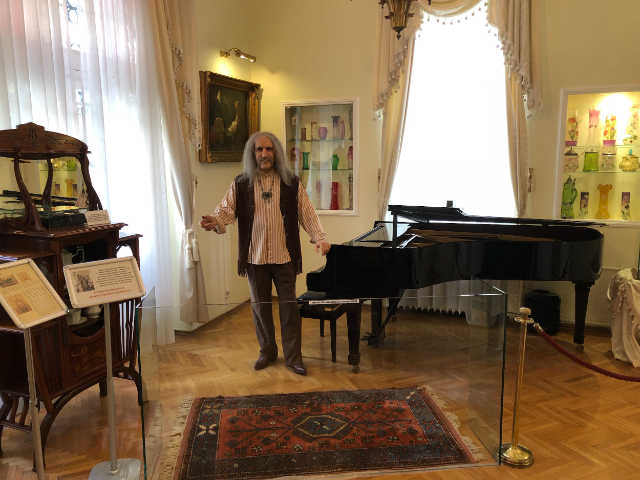 Dom i Muzeum Barisa Manco - Yusuf Kamil Paşa Sk. No:5 | Secret World Trip Planner