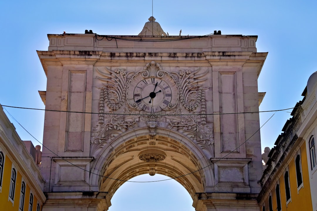 Rua Augusta Arch: jedna z głównych atrakcji Lizbony - Lisboa | Secret World Trip Planner