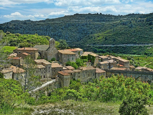 Das mittelalterliche Dorf von Minerve - Minerve | Secret World Trip Planner