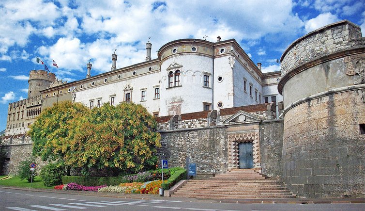 Zamek Buonconcillo - Trento | Secret World Trip Planner
